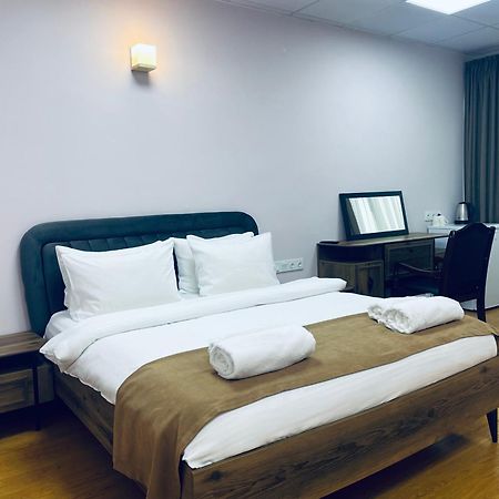 Hotel Four Seasons Tbilisi Exterior photo